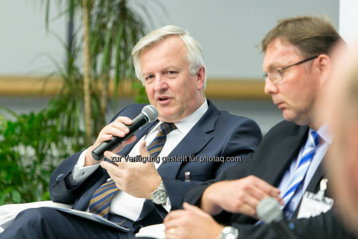 Rudolf Kemler, Vorstand Industrieholding AG, Peter V. Kunz, Institut für Wirtschaftsrecht, Bern