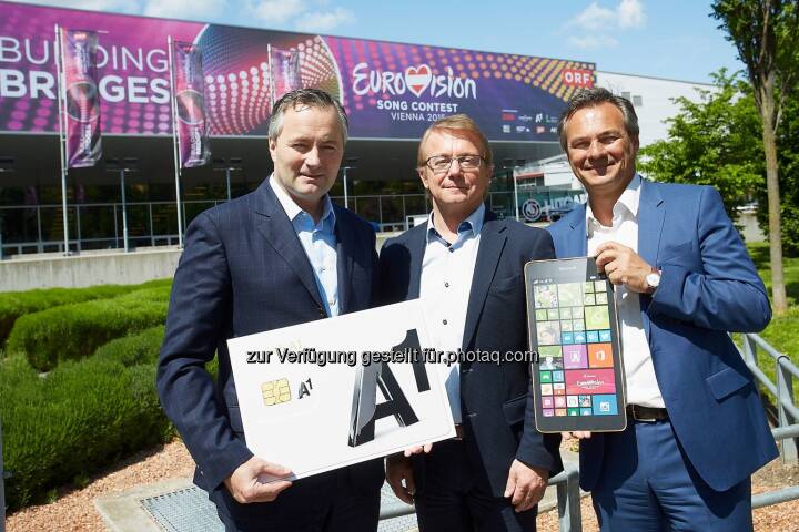 Hannes Ametsreiter, Generaldirektor A1 und Telekom Austria Group; Michael Götzhaber, Direktor für Technik, Online und neue Medien, ORF; Georg Obermeier, Geschäftsführer Microsoft Österreich: Microsoft Österreich GmbH: 800 Volunteers sind dank Microsoft und A1 für den Eurovision Song Contest bestens vernetzt