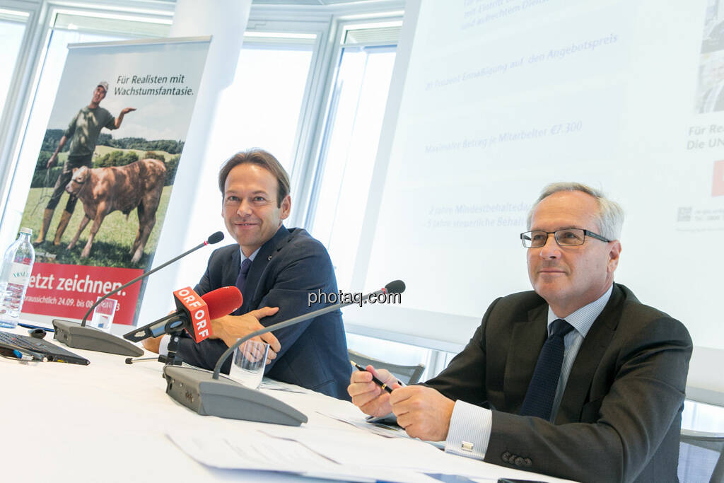 Andreas Brandstetter, CEO UNIQA Insurance Group AG, Hannes Bogner, CFO UNIQA Insurance Group AG  , © finanzmarktfoto.at/Martina Draper (24.09.2013) 