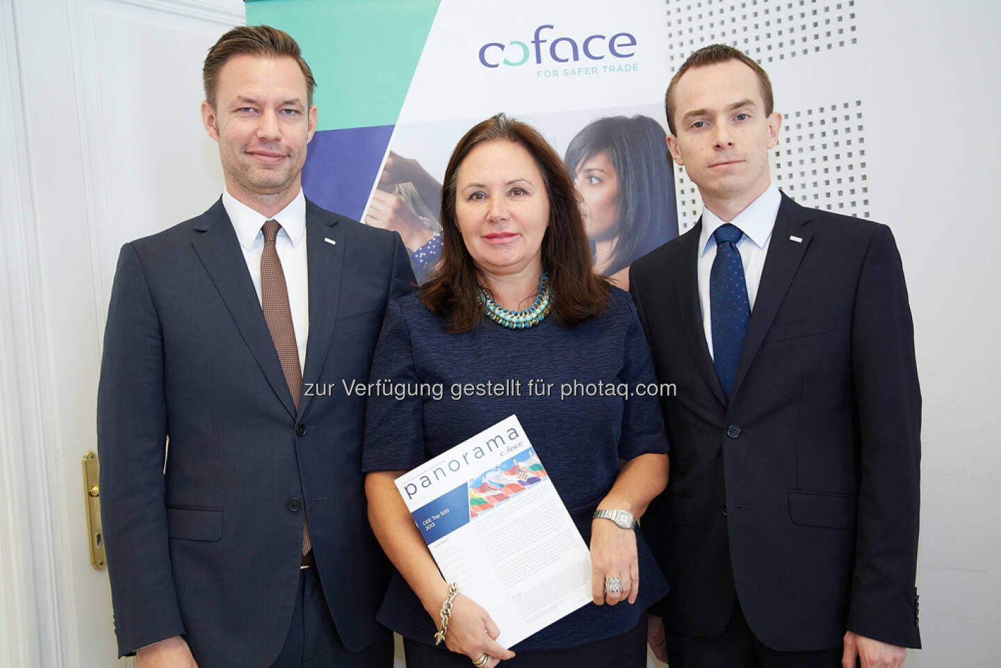 Christian Berger, Country Manager Coface Austria, Katarzyna Kompowska, Executive Manager Coface Central Europe und Grzegorz Sielewicz, Chefökonom Coface Central Europe Region