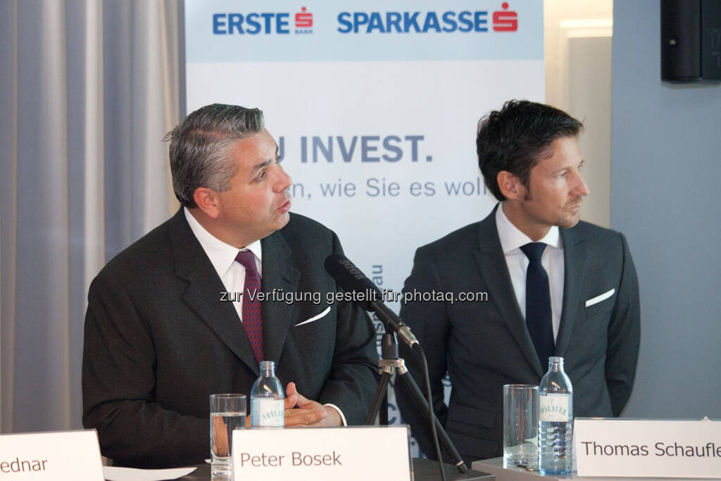 Peter Bosek (Erste Bank Österreich Vorstand), Thomas Schaufler (Erste Asset Management Vorstand), © Michaela Mejta / finanzmarktfoto.at (30.09.2013) 