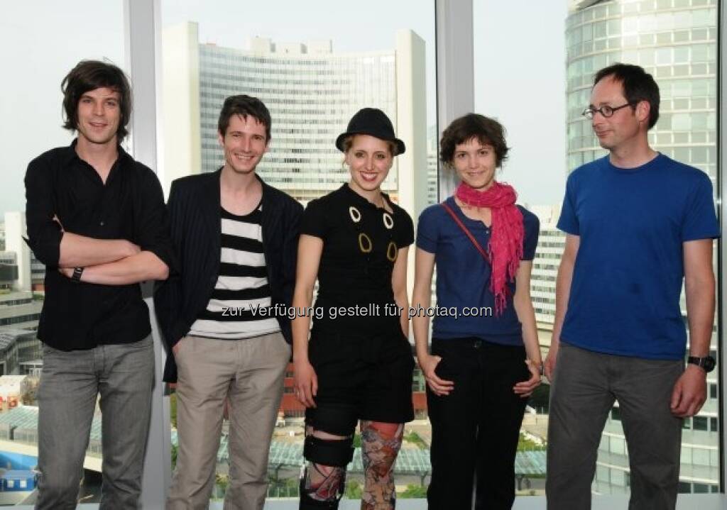 Bernhard Buhmann, Markus Proschek, Nieves Salzmann, Julia Maurer, Felix Malnig, © Strabag Kunstforum (05.10.2013) 