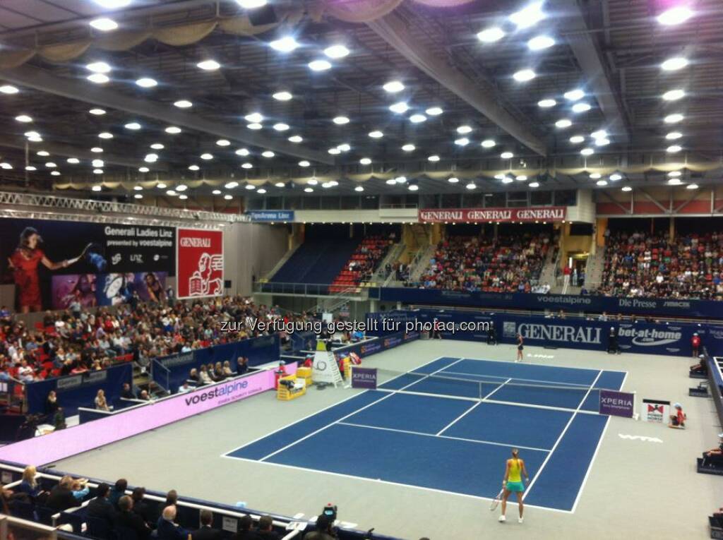 Viktoria Azarenka vs. Arantxa Rus, © Erhard Salchenegger (15.12.2012) 