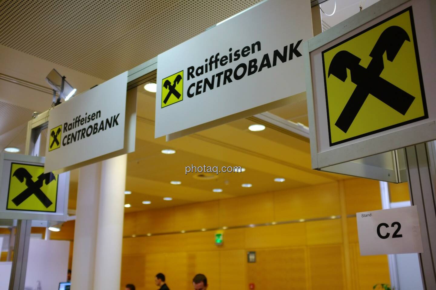 RCB, Raiffeisen Centrobank