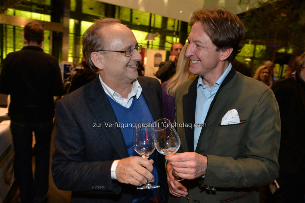 Bank Austria-Werbeleiter Peter Drobil, „Weine. Winzer. Wege.“-Produzent Marc Zimmermann, © leisure.at/Christian Jobst (25.10.2013) 