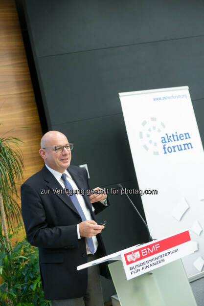 Manuel R. Theisen, Fakultät für Betriebswirtschaft, LMU München, © Martina Draper für das Aktienforum (30.10.2013) 