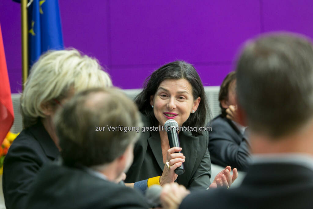 Brigitta Schwarzer, GrECo International AG, © Martina Draper für das Aktienforum (30.10.2013) 