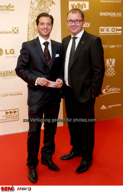 Mario Rossmann und Wolgang Mayer (Backaldrin). Foto: GEPA pictures/ Christian Walgram (02.11.2013) 