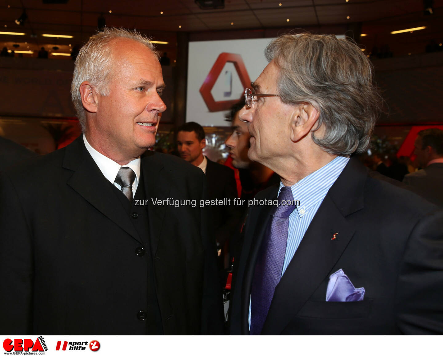 Rupert Steger und Klaus Leistner (OESV). Foto: GEPA pictures/ Hans Oberlaender