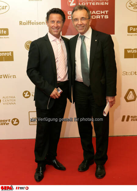 Hans Enn und General Manager Werner Kuhn (SK Rapid Wien). Foto: GEPA pictures/ Walter Luger (02.11.2013) 