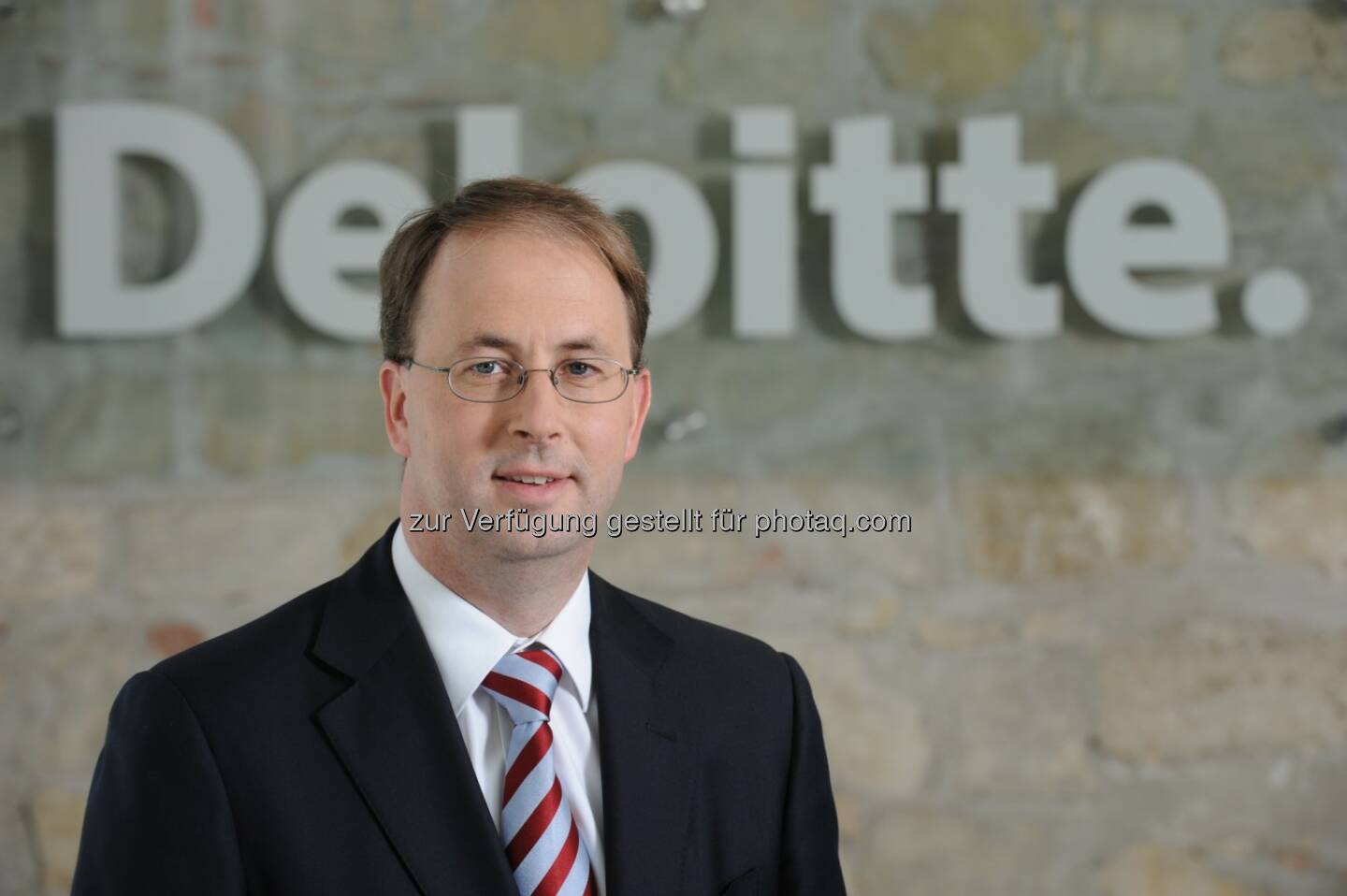 Alexander Ruzicka, Partner, Deloitte Enterprise Risk Services Österreich freut sich darüber, dass Deloitte zu den weltweit führenden Beratungsunternehmen für Cyber Security zählt. Zu diesem Schluss kommt Kennedy Consulting Research & Advisory. (Bild: Deloitte)