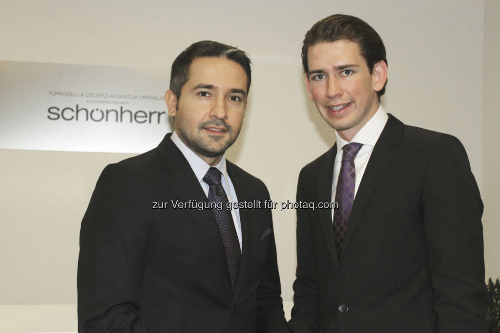 Trafen sich in Istanbul: Kazim Yilmaz (Rechtsanwalt bei Schönherr) und Sebastian Kurz (Integrationsstaatssekretär) (15.12.2012) 