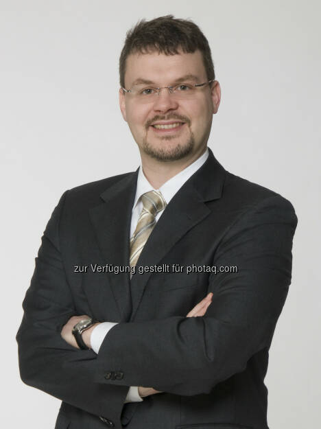 Christoph Krischanitz, Geschäftsführer der arithmetica Versicherungs- und finanzmathematischen Beratungs-GmbH, stellte seinen Risikokalender 2014 vor. Vorhersehbare Risiken gefährden vor allem KMUs (27.11.2013) 