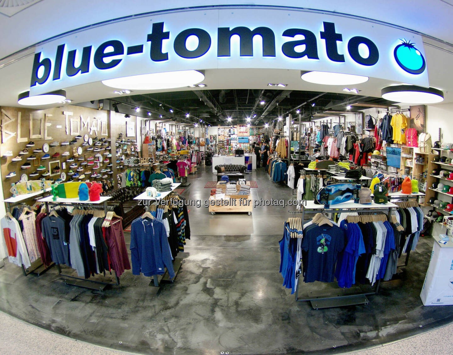 Blue Tomato store