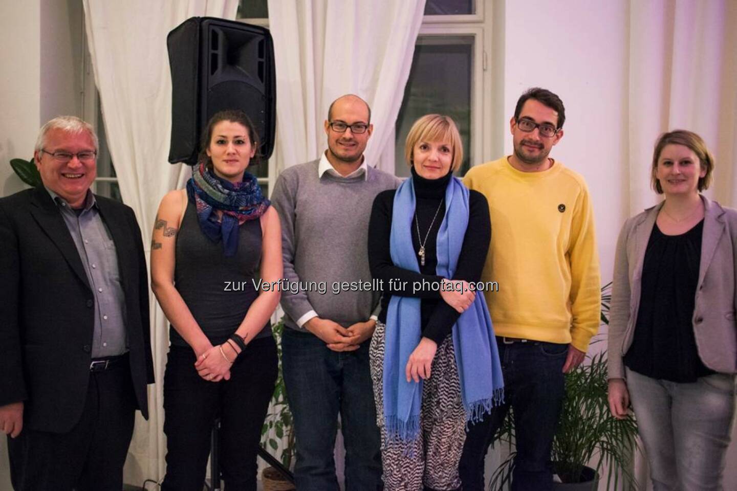 Volkmar Lotz, Marion Marschalek, Yussi Pick, Karin Brandner (A1), Martin Mühl (The Gap, Moderator), Judith Denkmayr (v.l.n.r.) - Bei der 17. Veranstaltung der Reihe twenty.twenty ging es um die Frage, wie Vertrauen in der Online-Welt hergestellt werden kann. (Bild: Niko Havranek), Mehr dazu http://www.twentytwenty.at