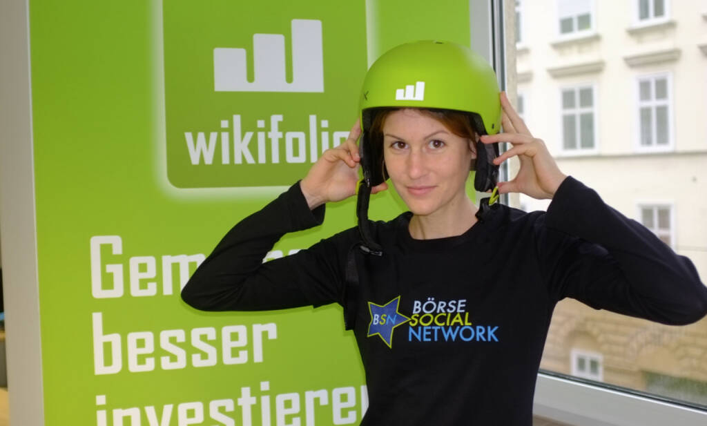 Christina Öhler, wikifolio, im Börse Social Network-Shirt (21.12.2013) 