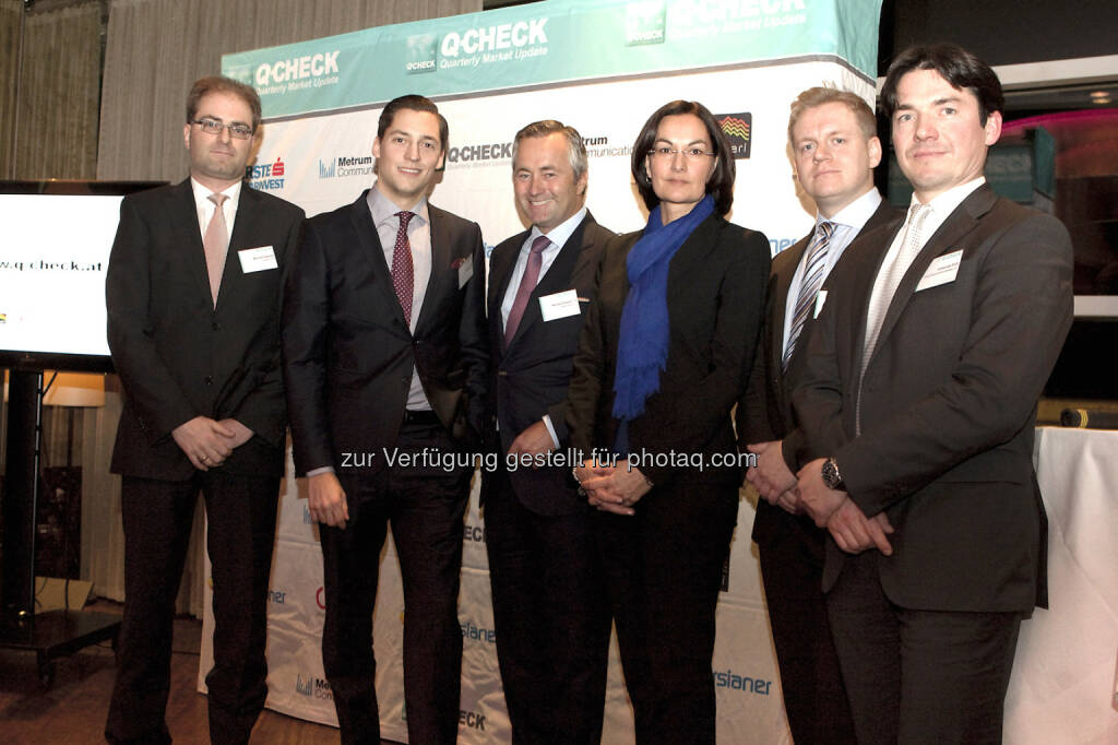 Michael Kukacka (Ringturm KAG), Dominik Hojas (DerBörsianer), Hannes Ametsreiter (Telekom Austria), Erika Karitnig (Bawag P.S.K. Invest), Jörg Rohmann (Alpari), Johannes Endl (ÖRAG): Am Expertenforum Q-Check, veranstaltet von DerBörsianer und Metrum Communications, herrschte am Mittwoch Optimismus für das Börsejahr 2014. An den bisher von der hohen Liquidität getriebenen Aktienmärkten rückt 2014 die Realität und damit die fundamentale Entwicklung der Unternehmen verstärkt in den Mittelpunkt. Die weltweite Konjunkturerholung sollte sich dabei positiv auf die Entwicklung der Unternehmensgewinne auswirken. Die Experten erwarten daher überwiegend ein gutes Aktienjahr 2014 (c) Q-Check (18.01.2014) 