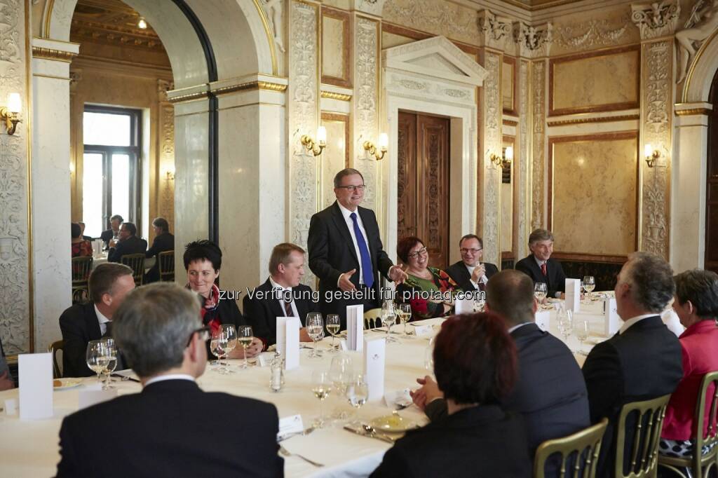 Zweiter Nationalratspräsident Karlheinz Kopf bei seiner Ansprache, © Parlamentsdirektion / Agentur Zolles KG / Mike Ranz (18.01.2014) 