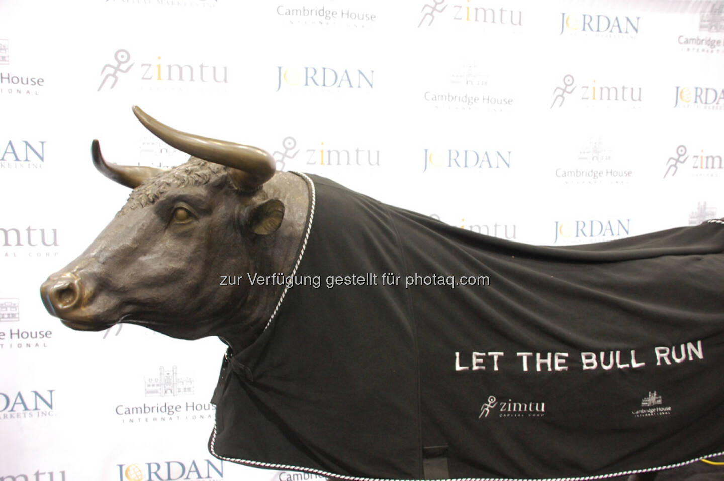Let The Bull Run at the end of Day 1 at the Vancouver Resource Investment Conference