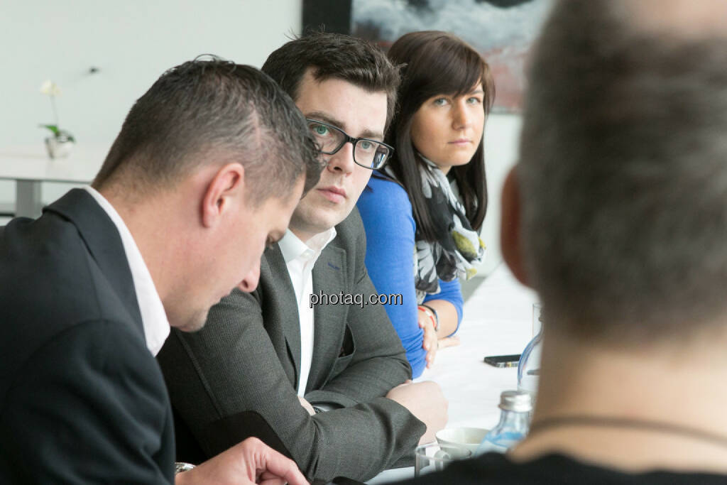 Christian Drastil, Franz Ömer (bet-at-home.com), Klaus Fahrnberger (bet-at-home.com), Stephanie Bauer (voestalpine), © finanzmarktfoto.at/Martina Draper (24.01.2014) 