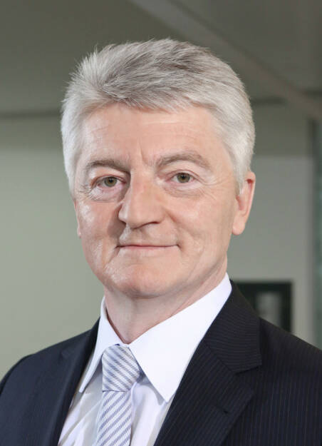 Heinrich Hiesinger - Vorsitzender des Vorstands, ThyssenKrupp AG, (© ThyssenKrupp AG,
http://www.thyssenkrupp.com/de/presse/bilder.html&photo_id=1193)
, © ThyssenKrupp AG (28.01.2014) 