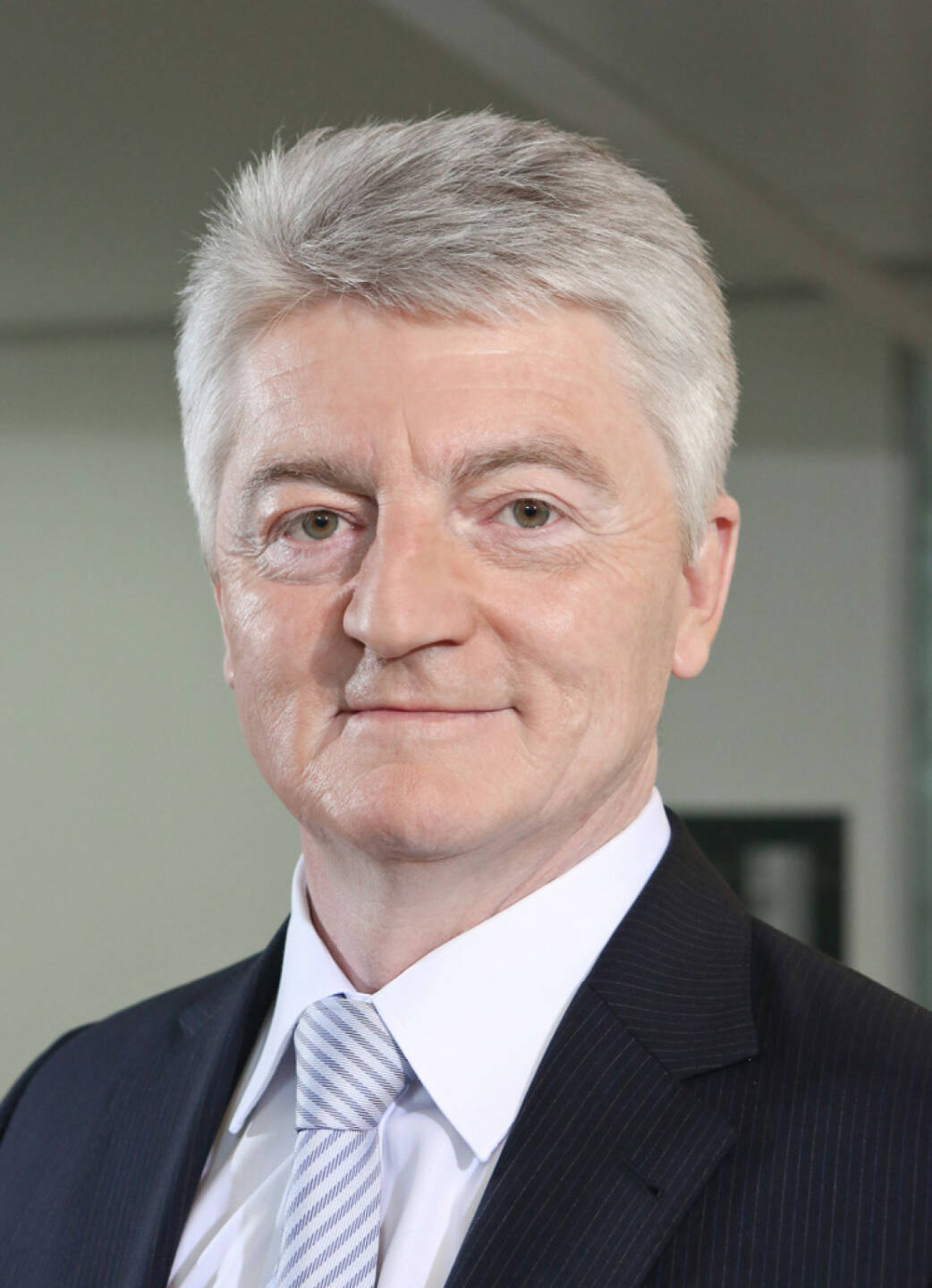 Heinrich Hiesinger - Vorsitzender des Vorstands, ThyssenKrupp AG, (© ThyssenKrupp AG,
http://www.thyssenkrupp.com/de/presse/bilder.html&photo_id=1193)
