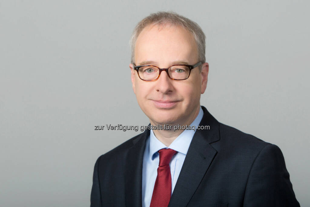 Ludwig Mertes - Vorstand Prisma Kreditversicherungs-AG: Internationale Insolvenzprognose 2014: Global besser, Europa immer noch schwierig. 2014 werden die Insolvenzen weltweit um 1% sinken, zirka 351.000 
Unternehmen gehen in Konkurs. Das Wirtschaftswachstum steigt um 3% an. Europa hat immer noch harte Zeiten an der Pleitenfront, Österreich ist mit -4% eine der wenigen Ausnahmen. (C) Prisma Kreditversicherungs-AG/Draper, © Aussendung (29.01.2014) 