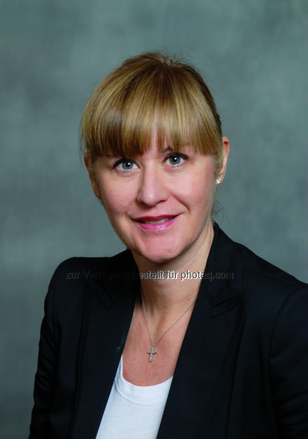 Barbara Rupf Bee wird Vertriebsleiterin für die Region EMEA bei Deutsche Asset & Wealth Management.  Rupf Bee übernimmt die Leitung des Kundenbetreuungs-Teams, das institutionellen Anlegern und Privatkunden in Europa, dem Nahen Osten und Afrika (EMEA) Zugang zu Produkten und Dienstleistungen von DeAWM bietet. Sie wird zudem Mitglied der Executive Committees der Region EMEA und der Global Client Group (c) Aussendung (03.02.2014) 