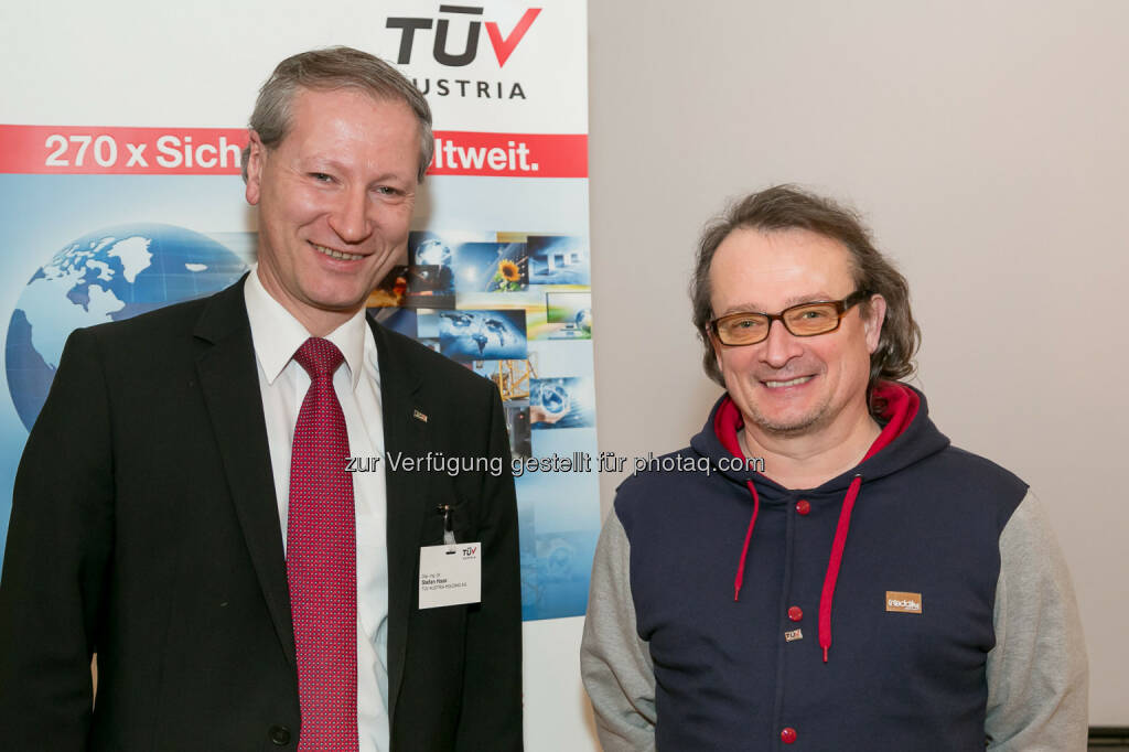 Stefan Haas (CEO TÜV Austria Gruppe), Bernhard Heinzlmaier (Vorsitzender Institut für Jugendkulturforschung)
, © TÜV Austria/APA-Fotoservice/Schedl (03.02.2014) 