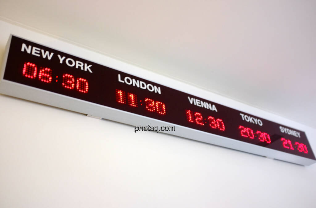 Uhren, Börsetime: New York, London, Vienna, Tokyo, Sydney (05.02.2014) 