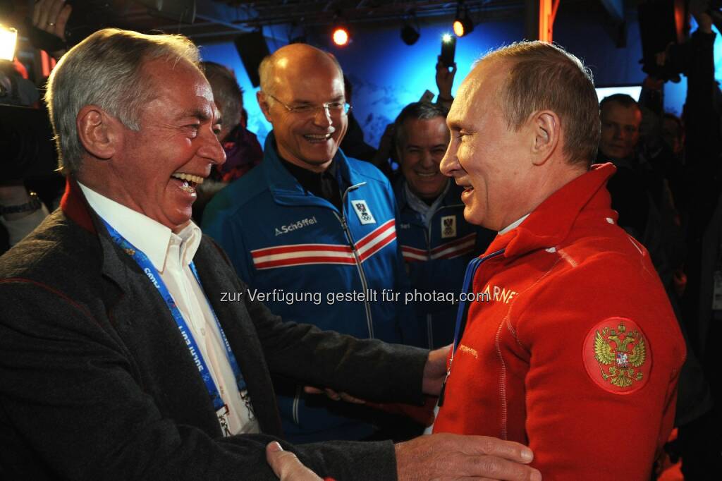 Karl Schranz, ÖOC-Präsident Karl Stoss, Wladimir Putin. Russlands Präsident Wladimir Putin besuchte bereits am zweiten Tag der Olympischen Spiele das Austria Tirol House. (C) ÖOC/Spiess, © Aussendung (10.02.2014) 