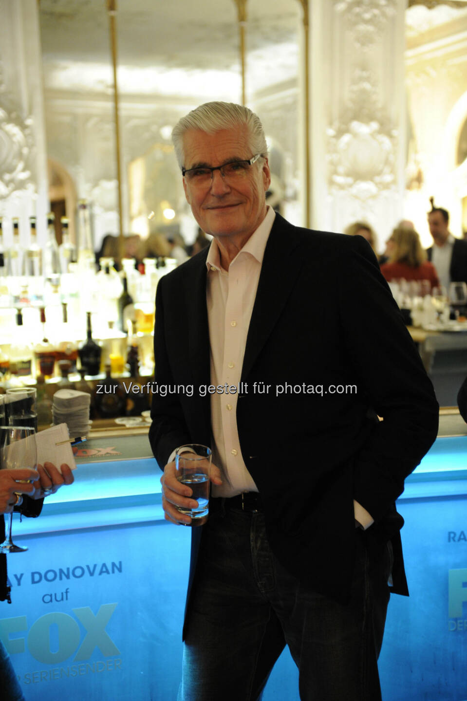 Sky Du Mont auf Fox-Premierenparty der US-Serie Ray Donovan in München