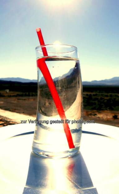 The Red Straw (2013), © Dietmar Scherf (17.02.2014) 