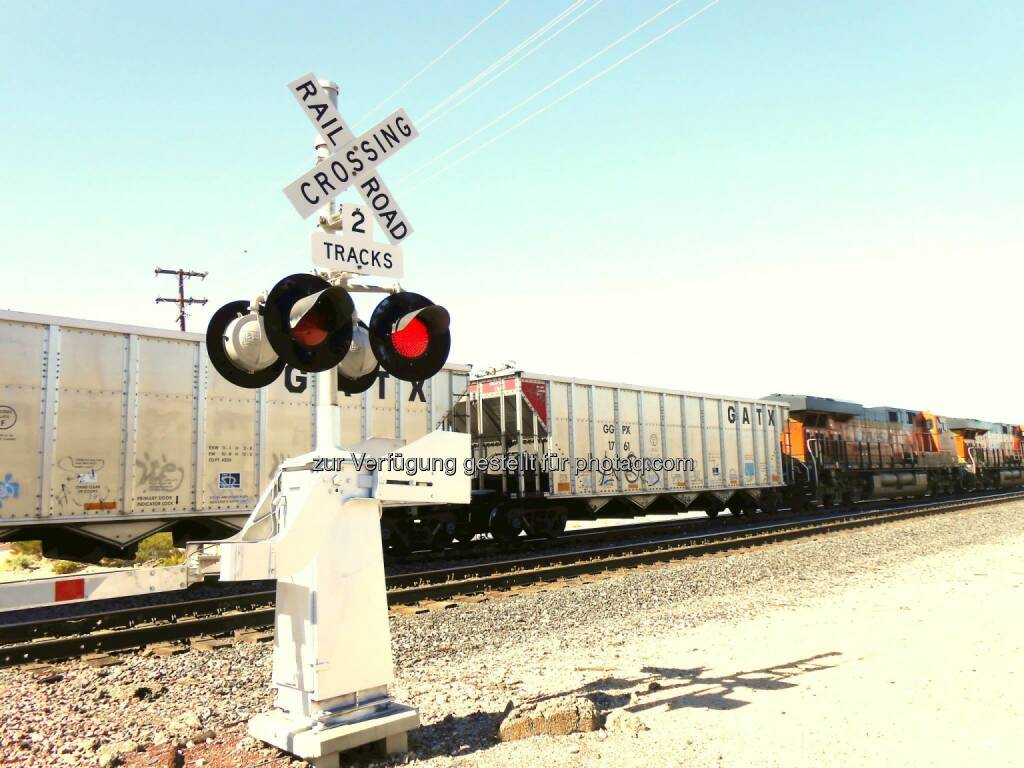 Railroad Crossing (2013) , © Dietmar Scherf (17.02.2014) 