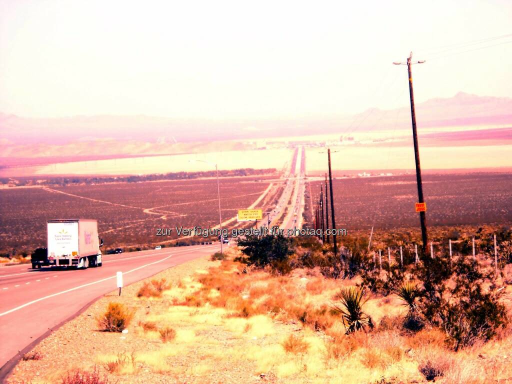 Desert Highway (2013) , © Dietmar Scherf (17.02.2014) 