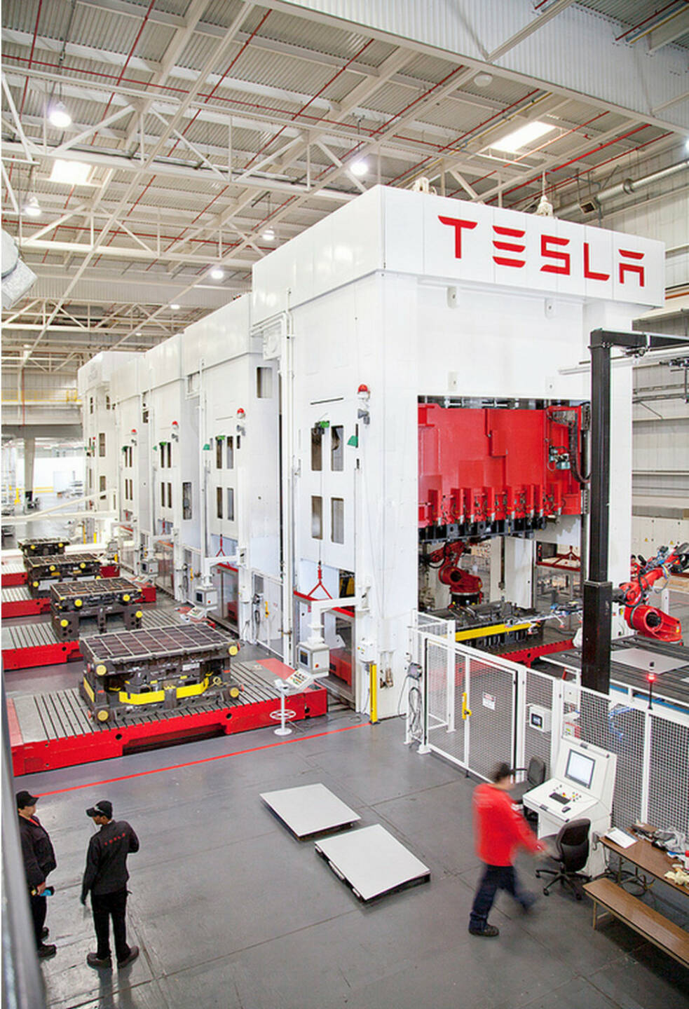 Tesla Motors, Stamping