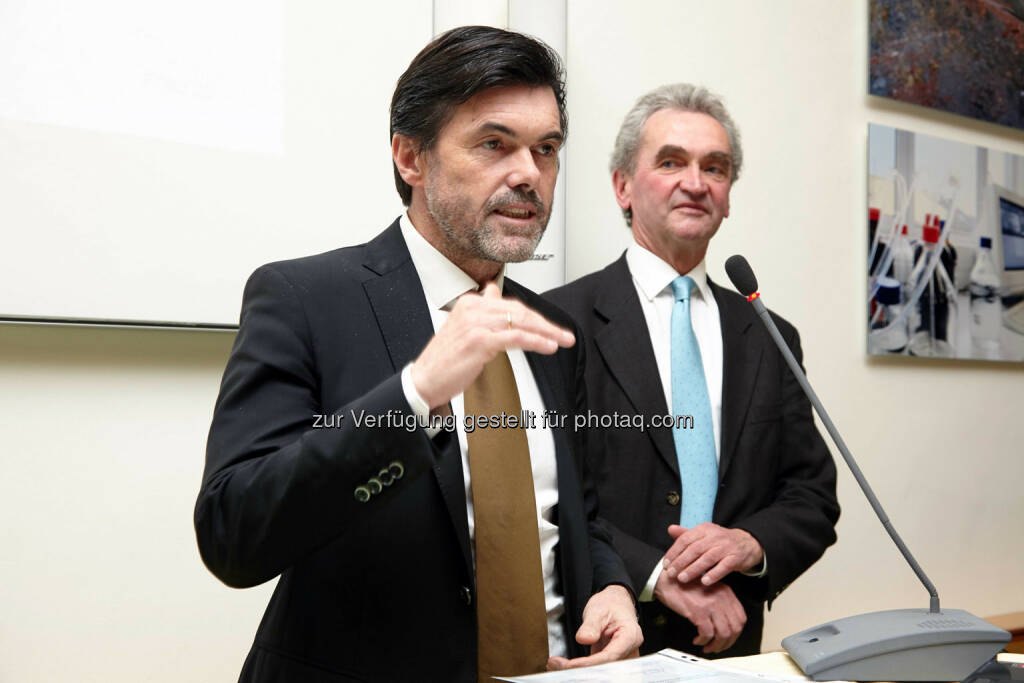 Hubert Neuper und Peter Püspök (Oikocredit), © IVA (24.02.2014) 