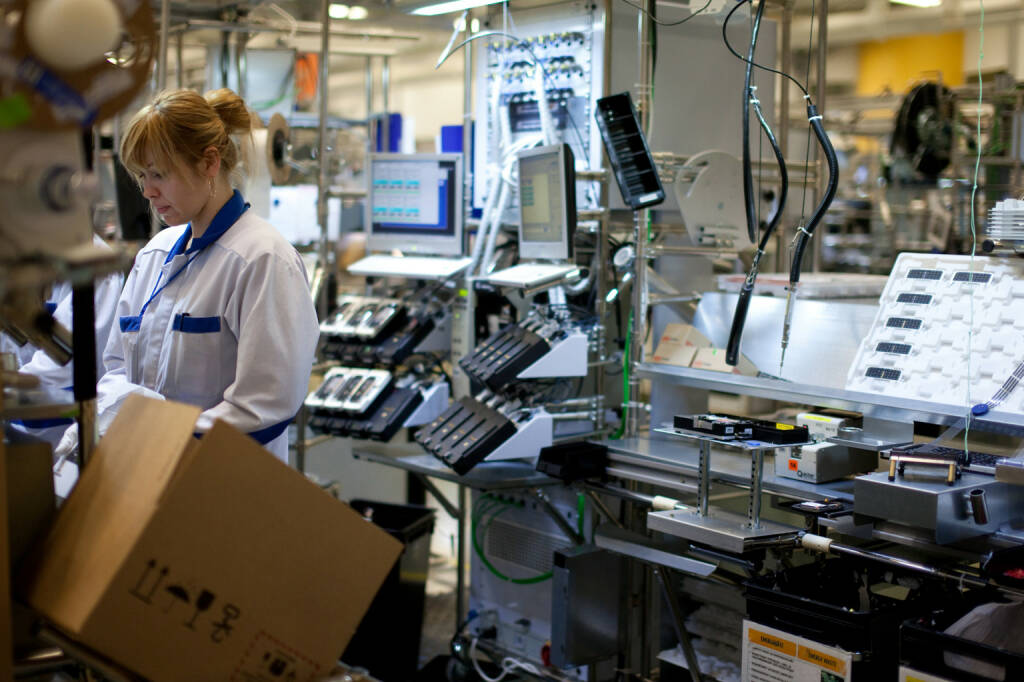 Nokia Production (Production of Nokia E75 in Salo factory, Finland) , © Nokia Corp. (Homepage) (28.02.2014) 