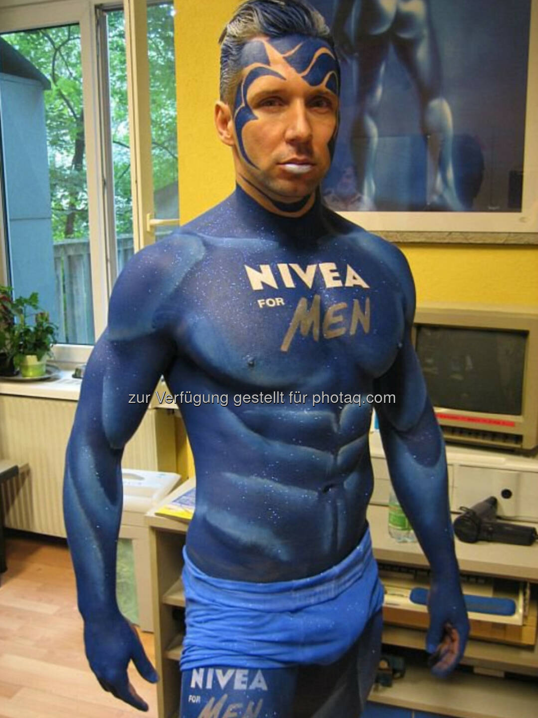 Corporate Bodypainting Nivea Beiersdorf