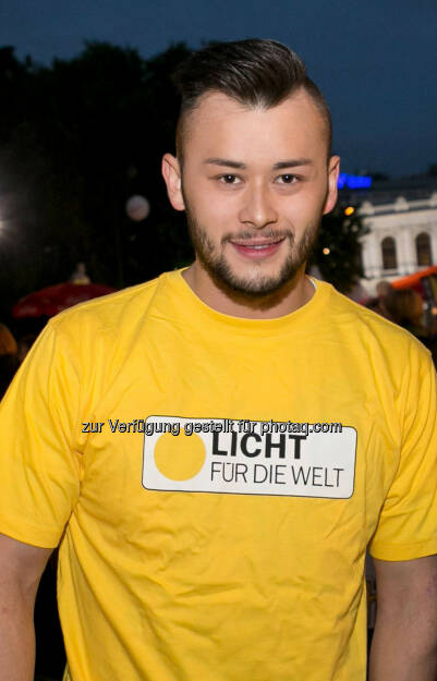 Lukas Plöchl lädt zum Lauftraining für den erste bank vienna night run. Treffpunkt: Di, 25.3., 18.00 Uhr, Johann Strauss Denkmal, Stadtpark. (13.03.2014) 