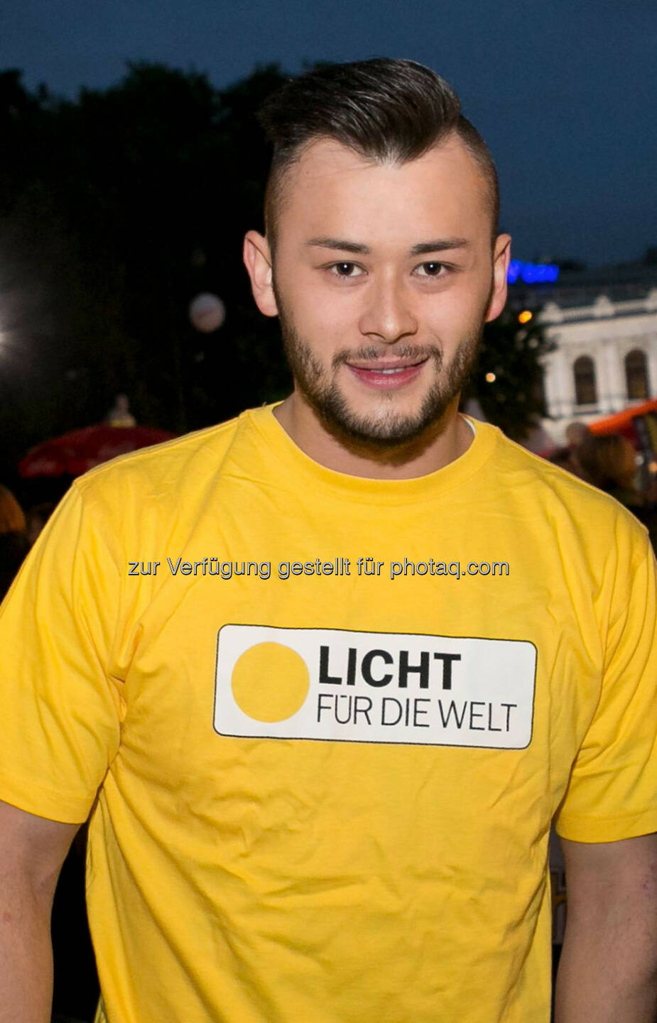 Lukas Plöchl lädt zum Lauftraining für den erste bank vienna night run. Treffpunkt: Di, 25.3., 18.00 Uhr, Johann Strauss Denkmal, Stadtpark.