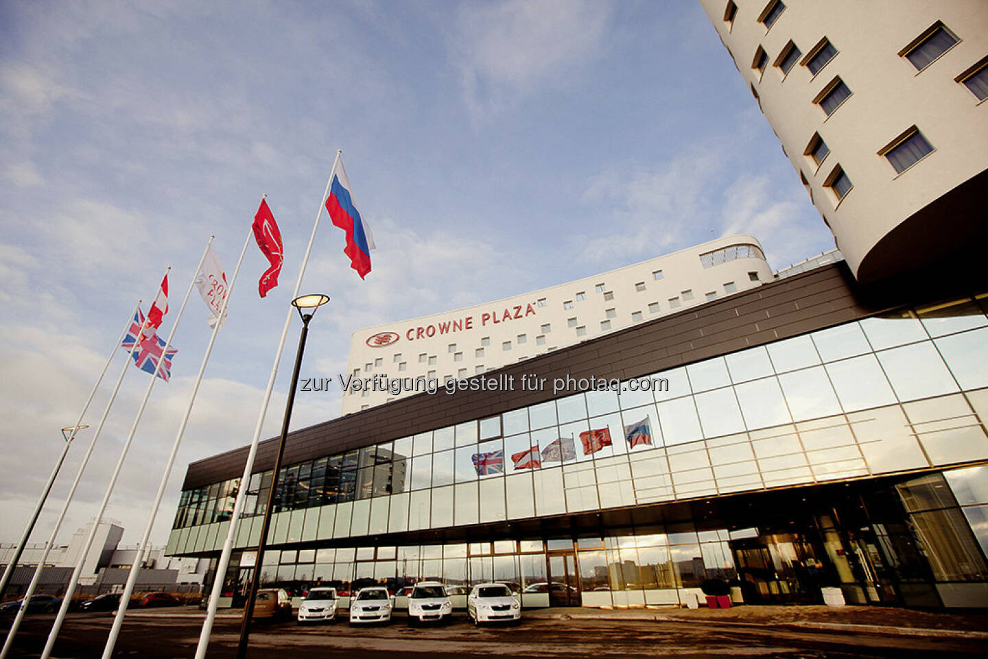 Crowne Plaza St.Petersburg Airport, St. Petersburg, Russland. Warimpex, CA Immo und UBM vermietet zwei Drittel ihrer Büroräumlichkeiten in der AIRPORTCITY St. Petersburg an Gazprom Invest Zapad, (Foto: Warimpex)