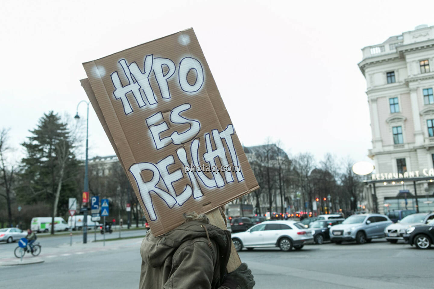 Hypo es reicht Hypo Demonstration in Wien am 18.03.2014