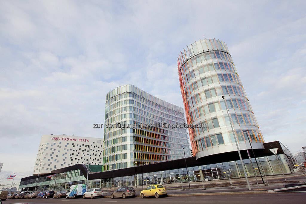 Business Towers Jupiter & Airport, St. Petersburg, Russland. Warimpex, CA Immo und UBM vermietet zwei Drittel ihrer Büroräumlichkeiten in der AIRPORTCITY St. Petersburg an Gazprom Invest Zapad, (Foto: Warimpex) (15.12.2012) 