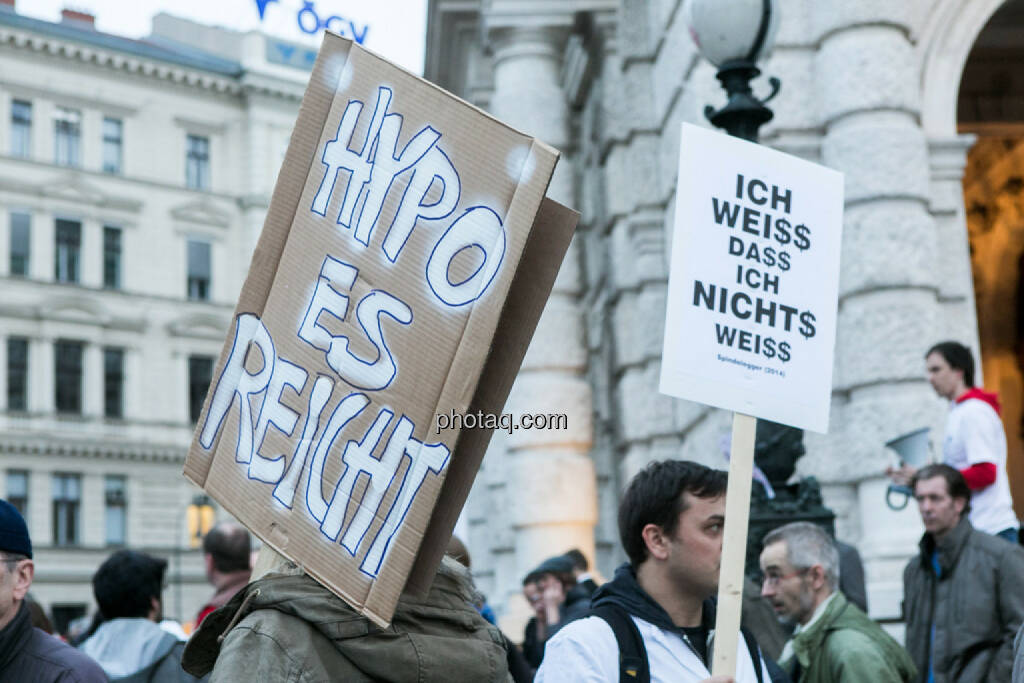 Hypo Demonstration in Wien am 18.03.2014, © Martina Draper/finanzmarktfoto.at (18.03.2014) 