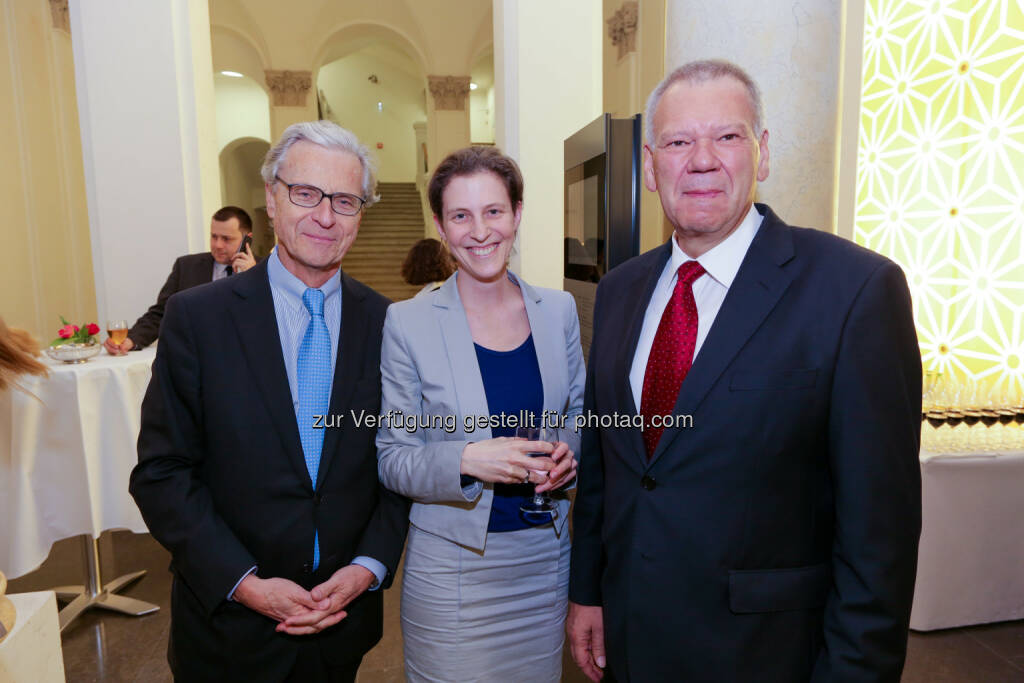 Ernst Burger (GF Burger & Partner), Christina Pichler, Friedrich Spritzey (geschäftsführender Gesellschafter der SOT Süd-Ost Treuhand), © Richard Tanzer (19.03.2014) 