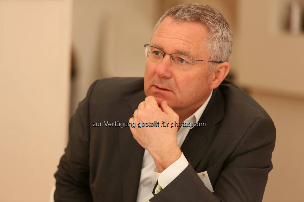 Peter Horvath (Vorstand Leder&Schuh AG), © Kraftkinz (28.03.2014) 