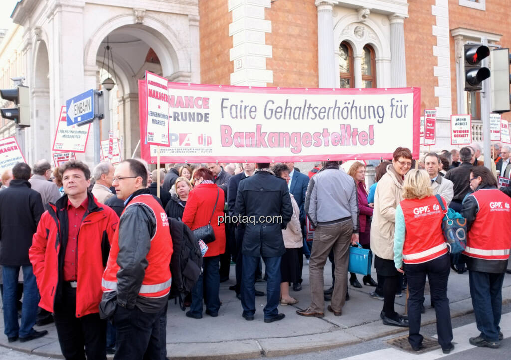 Transparent Faire Gehaltserhöhung für Bankangestellte! (31.03.2014) 