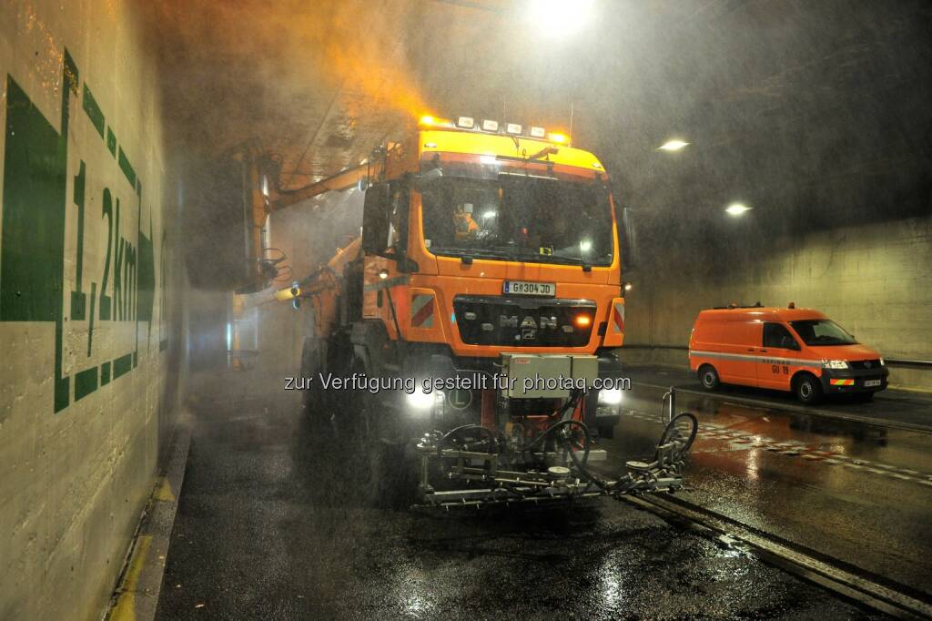 A9 Tunnelreinigung Gleinalmtunnel, Asfinag startet Frühjahrsputz in 153 Tunnels, © Aussendung (03.04.2014) 