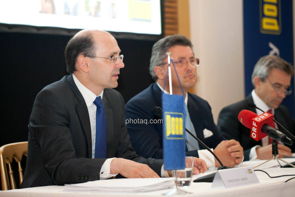 Christian B. Maier, Karl-Heinz Strauss, J. Johannes Wenkenbach, © Michaela Mejta für finanzmarktfoto.at (09.04.2014) 